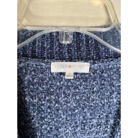 Ultra Flirt Sweater Women Size S Blue Knit Cardigan W/Buttons & Pockets - Picture 3 of 4